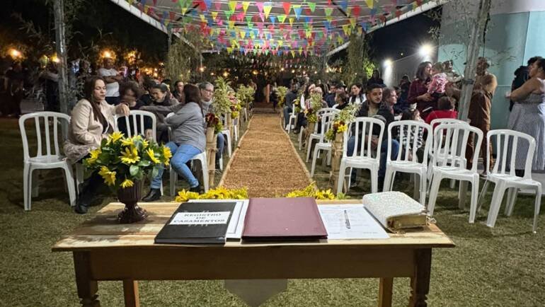 Aqui estão 10 motivos essenciais para ter um planejador de casamentos ao seu lado: